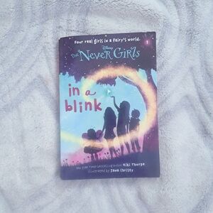 Disney The Never Girls Book | Book 1